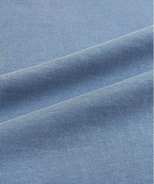 ad thie(アドティエ)の「ヴィンテージ風 ピグメントショート丈Tシャツ(Tシャツ/カットソー・レディース・チャコールグレー/ブルー/レッド/ネイビー・FREE)」の12枚目の写真
