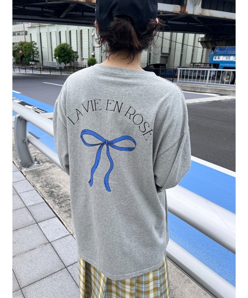 WC(ダブル シー)の「リボンプリントビッグTシャツ(Tシャツ/カットソー・レディース・スミクロ/グレー/ホワイト・FREE)」の3枚目の写真