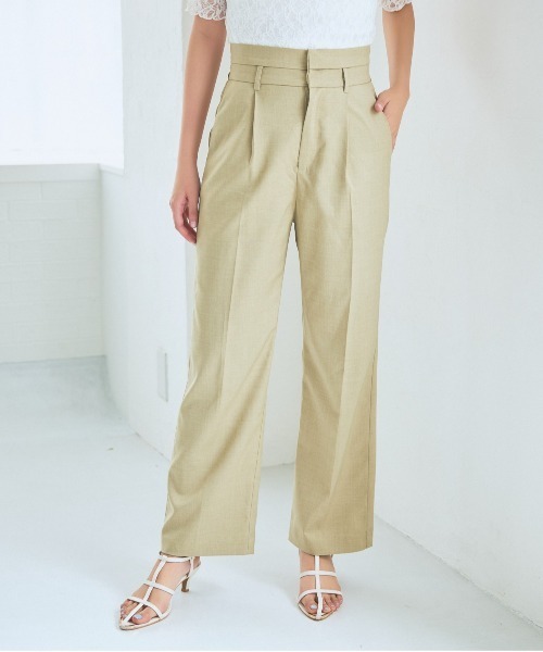 mysty woman（ミスティウーマン）の「ヨークタックテーパードパンツ 135607（スラックス・レディース・ダークブラウン/ベージュ/グレー・FREE）」の2枚目の写真