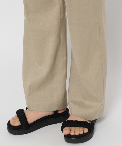 mysty woman（ミスティウーマン）の「ヨークタックテーパードパンツ 135607（スラックス・レディース・ダークブラウン/ベージュ/グレー・FREE）」の7枚目の写真