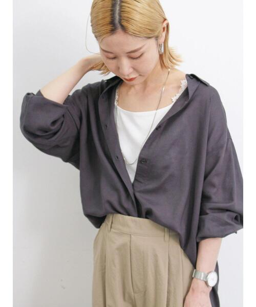 Samansa Mos2 blue（サマンサモスモスブルー）の「【接触冷感】麻レーヨンシャツ（シャツ/ブラウス・レディース・キナリ/ネイビー/チャコールグレー/ブルー/カーキ/イエロー・F）」の3枚目の写真