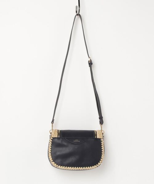 ANYA HINDMARCH（アニヤハインドマーチ）の「ANYA HINDMARCH Vere