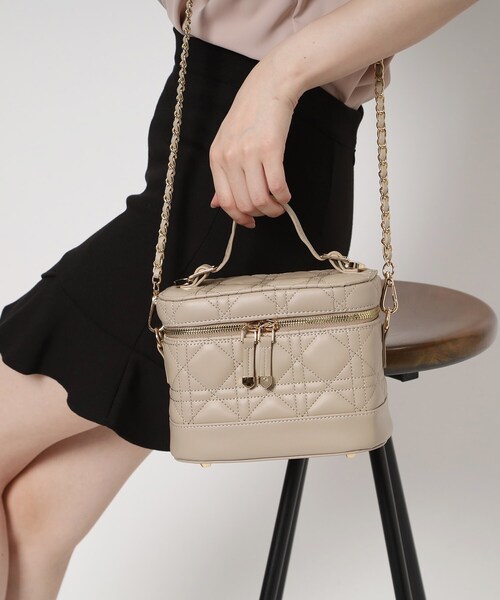 Ober Tashe（オーバータッシェ）の「キルティングバニティ3WAYショルダー（ショルダーバッグ・レディース・ピンク系/ベージュ/アイボリー/ブラック・FREE）」の18枚目の写真