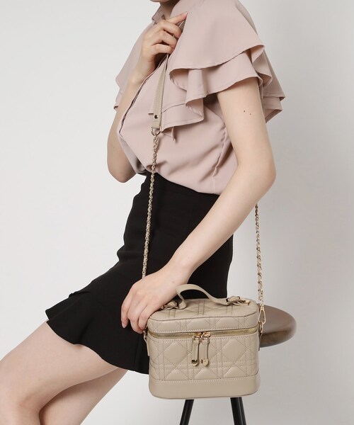 Ober Tashe（オーバータッシェ）の「キルティングバニティ3WAYショルダー（ショルダーバッグ・レディース・ピンク系/ベージュ/アイボリー/ブラック・FREE）」の15枚目の写真
