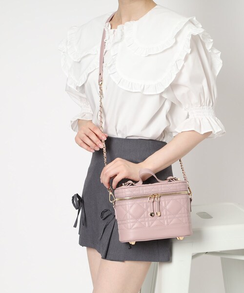 Ober Tashe（オーバータッシェ）の「キルティングバニティ3WAYショルダー（ショルダーバッグ・レディース・ピンク系/ベージュ/アイボリー/ブラック・FREE）」の12枚目の写真