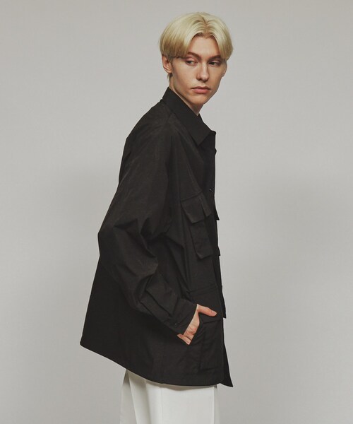 tk.TAKEO KIKUCHI(ティーケータケオキクチ)の「◆タクティカルミリタリーシャツ(シャツ/ブラウス・メンズ・ブラック/ネイビー/ライトパープル・01/03/02)」の6枚目の写真