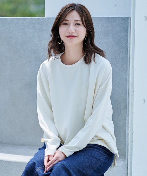 Arnold Palmer(アーノルドパーマー)の「カットカルゼ クルーネック プルオーバー(スウェット・レディース・カーキ/ブラック/アイボリー・S/L/M)」の11枚目の写真