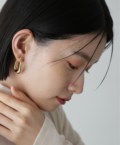 N.（N. Natural Beauty Basic）（エヌエヌナチュラルビューティーベーシック）の「◆ボリュームドロップピアス（ピアス（両耳用）・レディース・ゴールド/シルバー・ﾌﾘ-）」の5枚目の写真