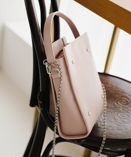 Kastane（カスタネ）の「スタッズレザーバッグ（ショルダーバッグ・レディース・ブラック/ブラウン/ピンク・FREE）」の19枚目の写真