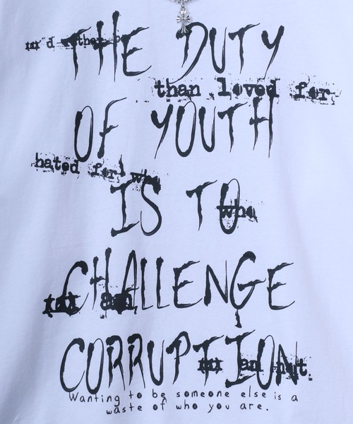 ANPAS（アンパス）の「Hard Graphic T-Shirt with Necklace/ハードグラフィック ネックレス付き 長袖Tシャツ ロンT ストリート 蝶柄 バタフライ柄 ストリート 韓国（Tシャツ/カットソー・メンズ・ホワイト系その他/ブラック系その他/ホワイト系その他2/ブラック系その他2・M/L）」の12枚目の写真