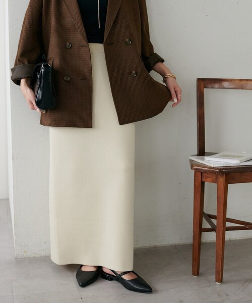 DISCOAT(ディスコート)の「【伸縮性◎/手洗い可能/前後2WAY】ナローニットスカート(スカート・レディース・レッド/ブラック/チャコールグレー/アイボリー・FREE)」の11枚目の写真