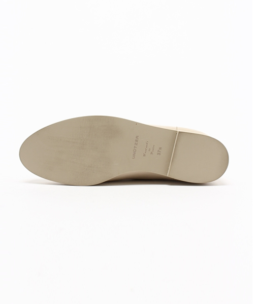 OUTLET（アウトレット）の「【Whim Gazette】UNUTZER サイドゴアブーツ（ブーツ・レディース・ホワイト・37/36.5/37.5）」の5枚目の写真