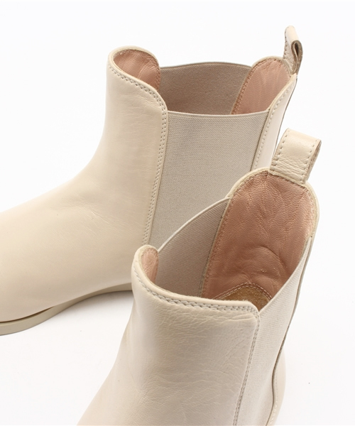 OUTLET（アウトレット）の「【Whim Gazette】UNUTZER サイドゴアブーツ（ブーツ・レディース・ホワイト・37/36.5/37.5）」の8枚目の写真