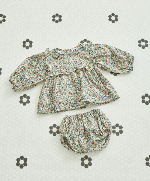 pairmanon(ペアマノン)の「【ベビー】スクエアフリル セットアップ(その他ベビーウェア・キッズ・ブルー/ベージュ/ベージュ系その他・70/80)」の2枚目の写真