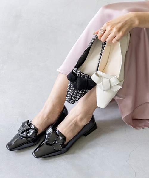 menue（メヌエ）の「リボンモチーフ オペラシューズ（ローファー・レディース・ブラック/シルバー/アイボリー/ブラック系・22.5cm/26.0cm/21.5cm/22.0cm/23.5cm/24.5cm/25.5cm/23.0cm/24.0cm/25.0cm）」の15枚目の写真