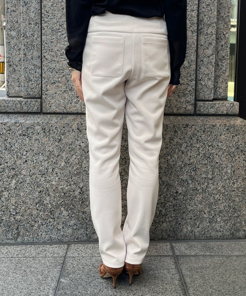 DouDou(ドゥドゥ)の「フロントファスナー細身パンツ(その他パンツ・レディース・アイボリー/ブラック・36/38)」の13枚目の写真