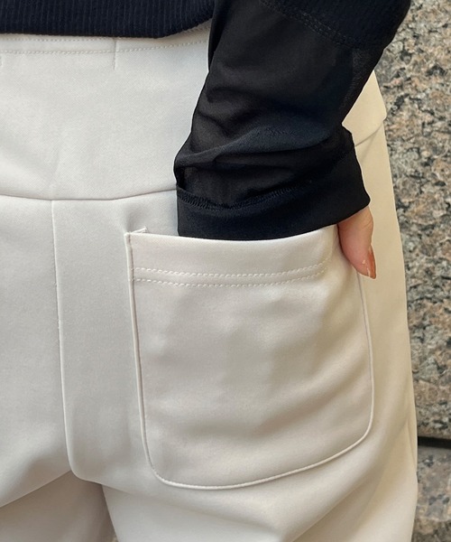 DouDou(ドゥドゥ)の「フロントファスナー細身パンツ(その他パンツ・レディース・アイボリー/ブラック・36/38)」の14枚目の写真