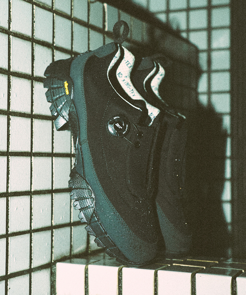 PG（ピージー）の「PG / ピージー INTERCEPTOR KTX（スニーカー・メンズ・ブラック・41/42/43）」の2枚目の写真