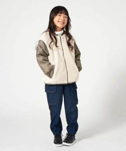 COMME CA ISM（コムサイズム）の「ボア×キルトタフタ 中綿ブルゾン（ブルゾン・キッズ・カーキ系/ブラック・110cm/120cm/130cm/140cm/150cm/100cm）」の4枚目の写真