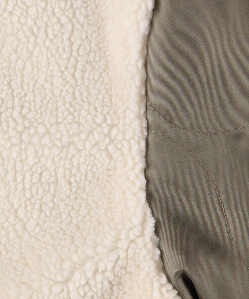 COMME CA ISM（コムサイズム）の「ボア×キルトタフタ 中綿ブルゾン（ブルゾン・キッズ・カーキ系/ブラック・110cm/120cm/130cm/140cm/150cm/100cm）」の13枚目の写真