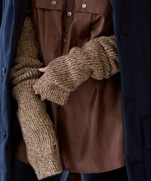 oll（オール）の「Arm and Foot cover（アームカバー・レディース・レッド/マスタード/グレイッシュベージュ・FREE）」の21枚目の写真