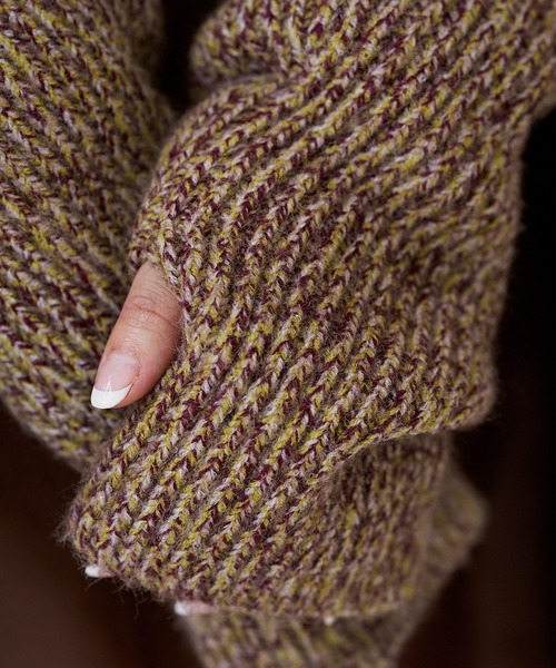 oll（オール）の「Arm and Foot cover（アームカバー・レディース・レッド/マスタード/グレイッシュベージュ・FREE）」の22枚目の写真