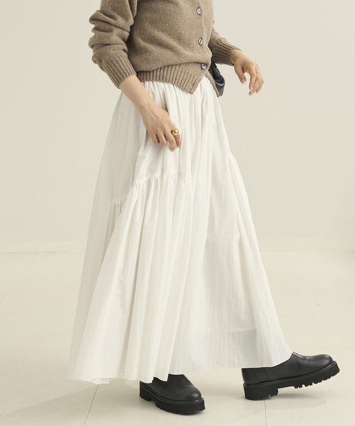 plage(プラージュ)の「typewriter asymmetry スカート(スカート・レディース・ホワイト/ブラウン系その他/ブラック・36/38)」の22枚目の写真