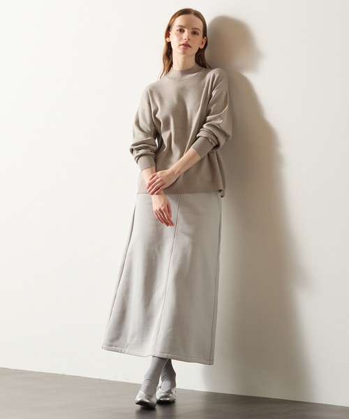LOGEMENT DE CLAIRE(ロジュモンドクレール)の「モックネックプルオーバー(ニット/セーター・レディース・ベージュ/イエロー/ブルー/ブラック・FREE)」の13枚目の写真