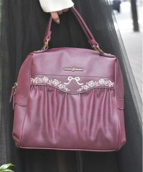 axes femme(アクシーズファム)の「刺繍デザインギャザーボストン(ボストンバッグ・レディース・ワイン/ブラック/ダークグリーン・FREE)」の3枚目の写真