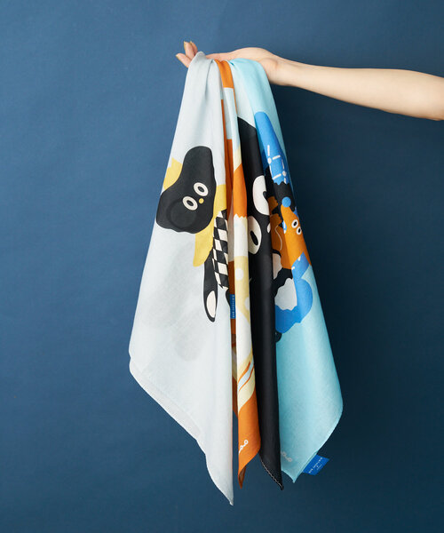 BIRTHDAY BAR（バースデイバー）の「umao×BIRTHDAY BAR　ウォールアートハンカチーフ（ハンカチ/ハンドタオル・レディース・ブルー/ブラック/オレンジ/ブルー系その他・0）」の17枚目の写真