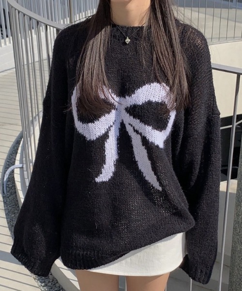 Vipoa(ヴィポア)の「front ribbon thin sweater(ニット/セーター・レディース・ブラック/ピンク/グリーン/ホワイト・FREE)」の2枚目の写真