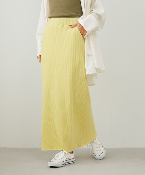 BAYFLOW（ベイフロー）の「[高い伸縮性で動きやすい]リブスカート（スカート・レディース・イエロー/ブルー/ブラック/アイボリー・SMALL/MEDIUM）」の16枚目の写真