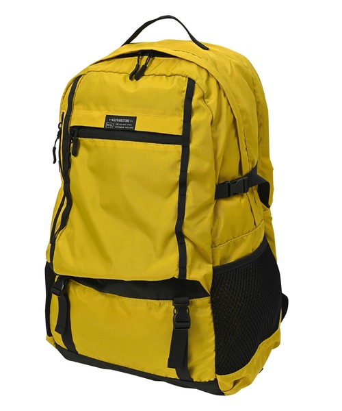 KiU(キウ)の「キウ 大容量LCバックパック(37L)(バックパック/リュック・メンズ・ブラック/イエロー/ブラウン・FREE)」の5枚目の写真