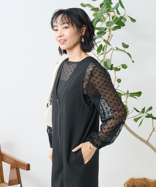 FREAK'S STORE(フリークスストア)の「接触冷感/UV リネンタッチ オールインワン/リネンタッチ サロペット(つなぎ/オールインワン・レディース・グレー/ベージュ/ブラック・フリ-)」の13枚目の写真