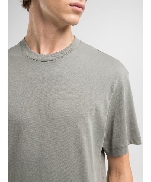 REPLAY（リプレイ）の「リラックスフィット オープンエンドコットンジャ－ジーTシャツ（Tシャツ/カットソー・メンズ・チャコール・SMALL/X-LARGE/LARGE/MEDIUM）」の6枚目の写真