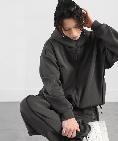 ZIP FIVE（ジップファイブ）の「【ZIP FIVE】 ドローコード内蔵 エステル ジャージ パイピング トラック フード ジップパーカー / トラックジャケット（ジャージ・メンズ・ネイビー/ブラック/チャコール・MEDIUM/LARGE/X-LARGE）」の14枚目の写真