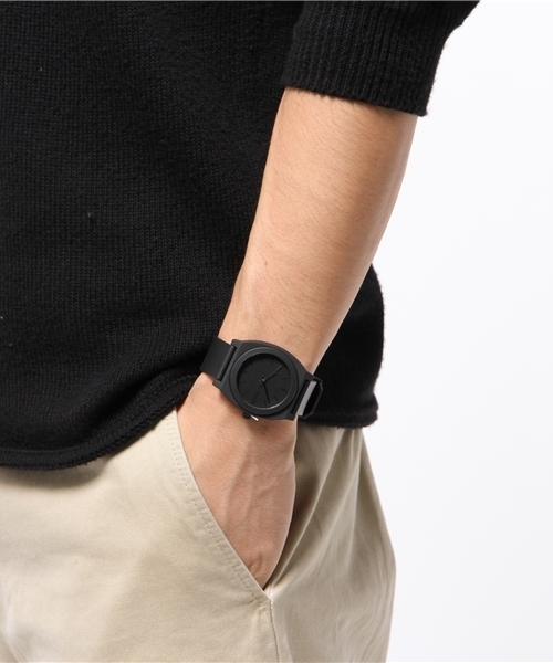 NIXON（ニクソン）の「NIXON / TIME TELLOR　P （アナログ腕時計・レディース・ブラック・ONE SIZE）」の2枚目の写真