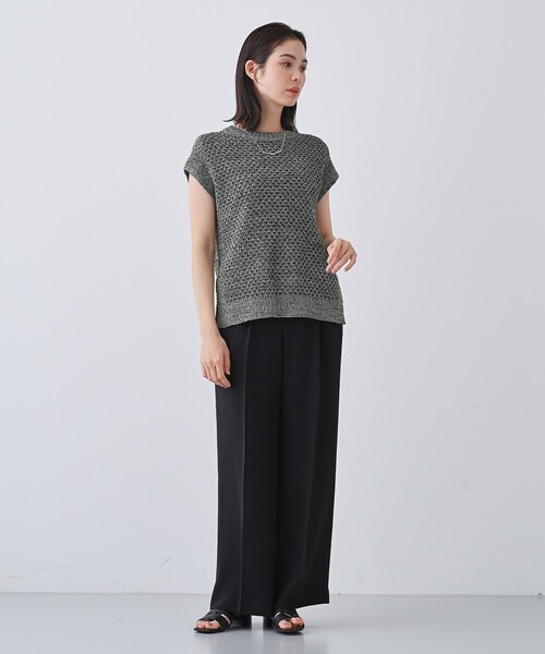 INDIVI（インディヴィ）の「【ファンシー素材】透かし柄ニットベスト（ベスト・レディース・チャコール/オレンジ系4/ベージュ系3・13/15 /38/05）」の7枚目の写真