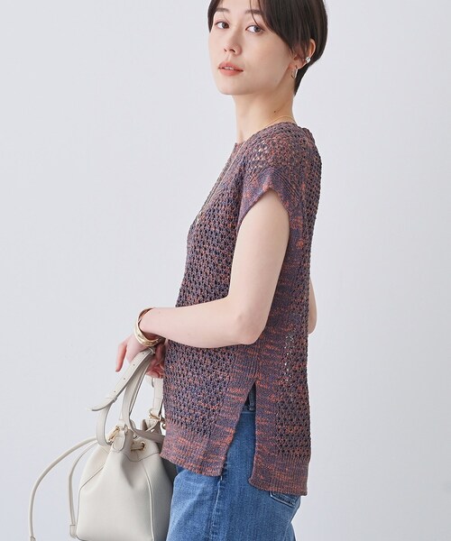 INDIVI（インディヴィ）の「【ファンシー素材】透かし柄ニットベスト（ベスト・レディース・チャコール/オレンジ系4/ベージュ系3・13/15 /38/05）」の13枚目の写真