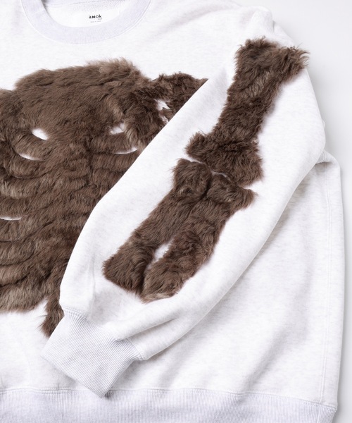 amok（アモク）の「FUR BONDING PULLOVER（スウェット・メンズ・ブラック/ホワイト・S/M/L）」の14枚目の写真