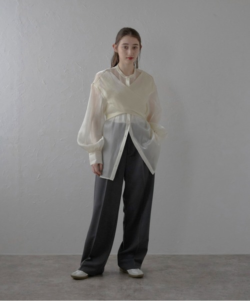 MINERTE(ミネルテ)の「【MINERTE】cross design blouse / 変形ブラウス(シャツ/ブラウス・レディース・ネイビー/アイボリー/ライトベージュ・FREE)」の8枚目の写真