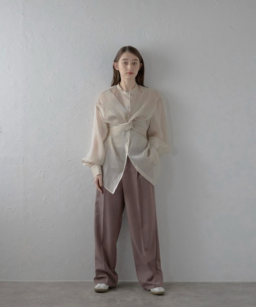 MINERTE(ミネルテ)の「【MINERTE】cross design blouse / 変形ブラウス(シャツ/ブラウス・レディース・ネイビー/アイボリー/ライトベージュ・FREE)」の22枚目の写真