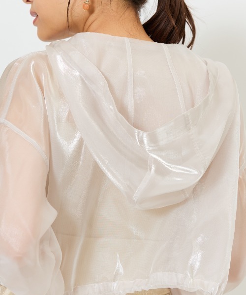 AND COUTURE（アンドクチュール）の「シャイニーシアーマンパ（ブルゾン・レディース・オフホワイト/ベージュ/ブラック/ライトグレー/ピンク・FREE）」の11枚目の写真