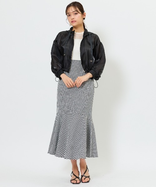 AND COUTURE（アンドクチュール）の「シャイニーシアーマンパ（ブルゾン・レディース・オフホワイト/ベージュ/ブラック/ライトグレー/ピンク・FREE）」の20枚目の写真