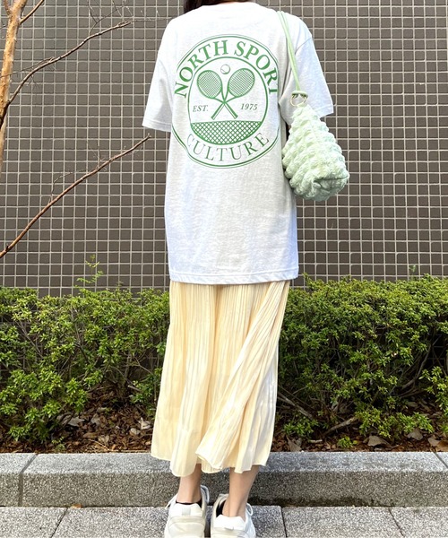 RGY(アールジーワイ)の「【RGY】CULTURE 両面プリントTシャツ(Tシャツ/カットソー・レディース・ブラック/オートミール/ホワイト・MEDIUM/LARGE)」の12枚目の写真