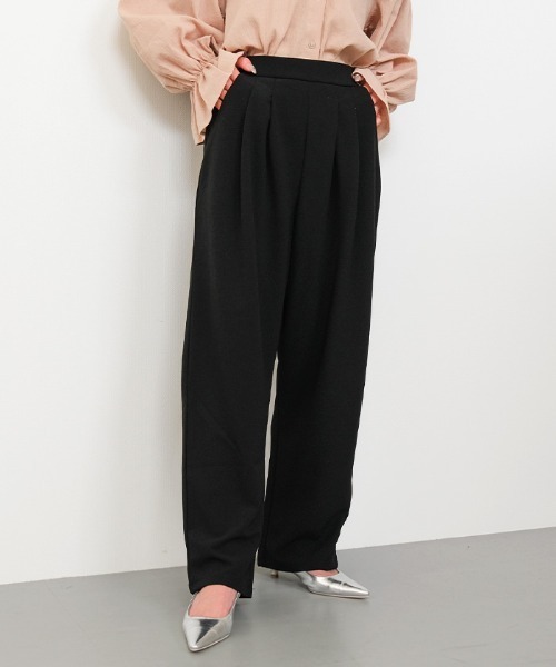 aquagarage(アクアガレージ)の「タックジョーゼットパンツ(その他パンツ・レディース・ブラック/ブルー/グレー・M/L)」の2枚目の写真