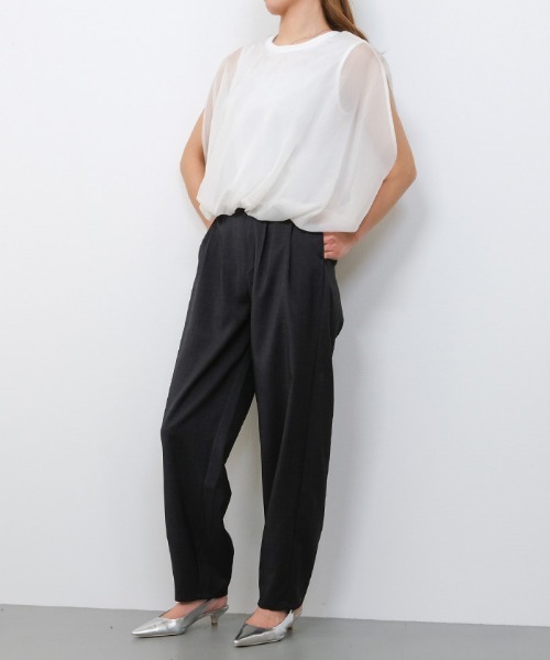 aquagarage(アクアガレージ)の「タックジョーゼットパンツ(その他パンツ・レディース・ブラック/ブルー/グレー・M/L)」の4枚目の写真