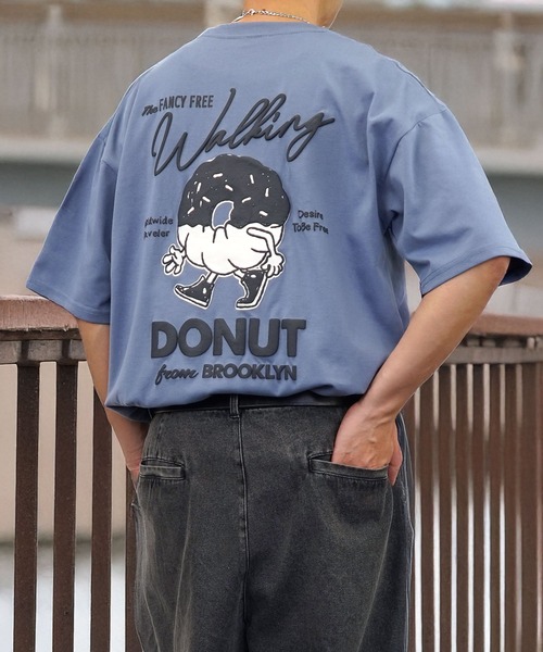 Burner（バーナー）の「【GROOVY STORE】WALKING DONUT ワイド半袖Tシャツ（Tシャツ/カットソー・メンズ・ミント/グリーン/ホワイト系その他3/ブラック/サックスブルー/ブラック系その他2/杢グレー/ブラウン系その他2/ホワイト系その他2/ブラック系その他3/ブラウン/ホワイト・M/L/LL）」の12枚目の写真