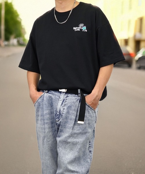 Burner（バーナー）の「【GROOVY STORE】WALKING DONUT ワイド半袖Tシャツ（Tシャツ/カットソー・メンズ・ミント/グリーン/ホワイト系その他3/ブラック/サックスブルー/ブラック系その他2/杢グレー/ブラウン系その他2/ホワイト系その他2/ブラック系その他3/ブラウン/ホワイト・M/L/LL）」の18枚目の写真