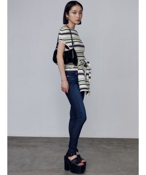 EMODA(エモダ)の「【ELDER】MONSTER H/W DENIM(デニムパンツ・レディース・ブラック/インディゴブルー・MEDIUM/SMALL/X-SMALL)」の19枚目の写真